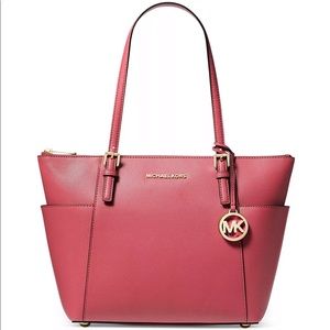 NWT - MK Jet Set East/West Saffiano Leather Tote